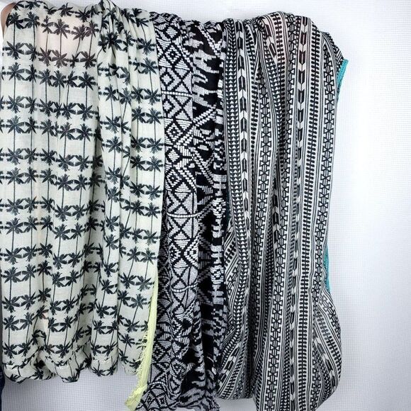 Lot of 3 Boho / Hippie Scarves - Picture 8 of 9